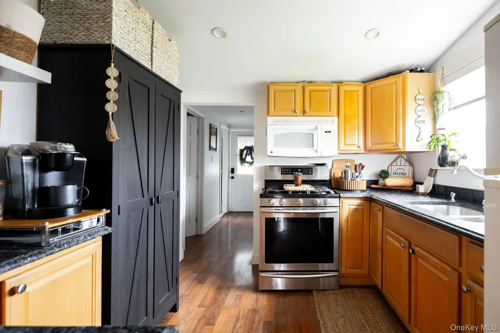 24 Blue Point Road Mastic Beach NY 11951