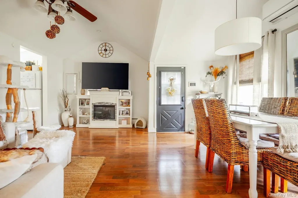 24 Blue Point Road Mastic Beach NY 11951