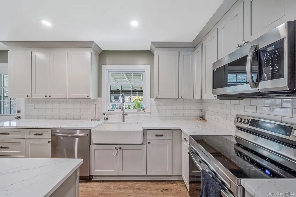 24 Brandywine Drive Mastic NY 11950