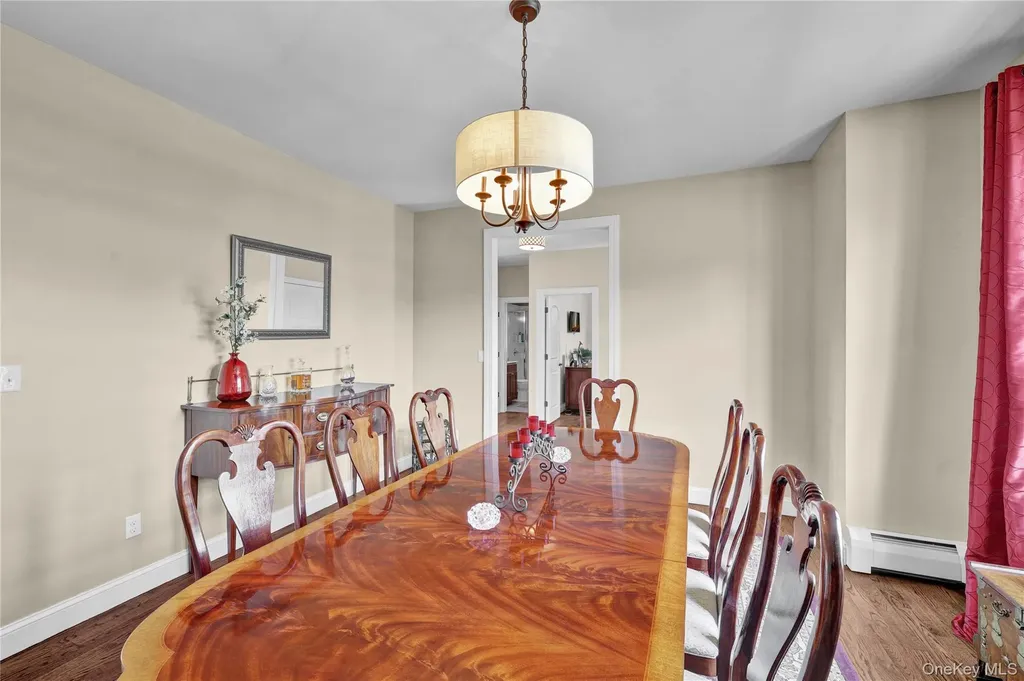 2 Heidi Lane Chester NY 10918