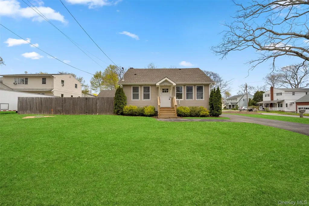 3 Ocean Avenue Mastic NY 11950