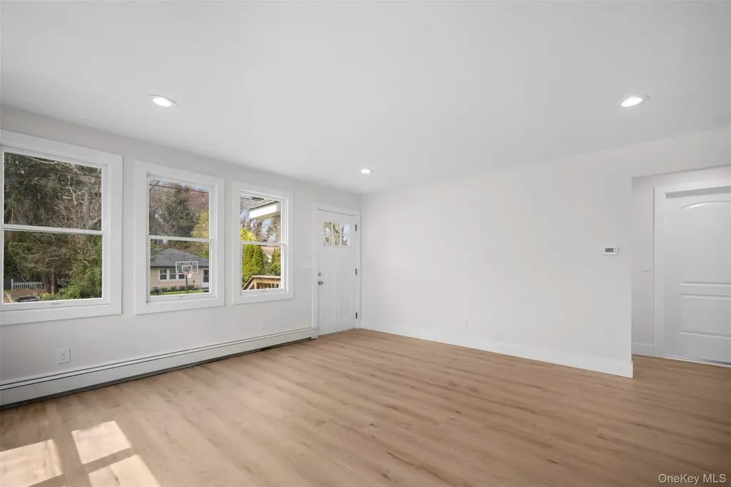 3 Ocean Avenue Mastic NY 11950