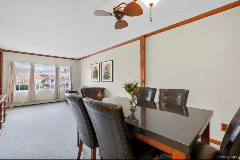 11 Gale Drive Poughkeepsie NY 12603