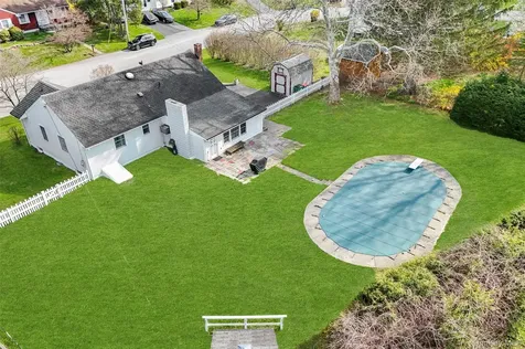 11 Gale Drive Poughkeepsie NY 12603