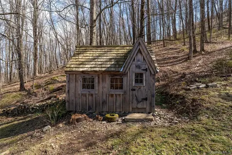 30 Wilcox Road Verbank NY 12585