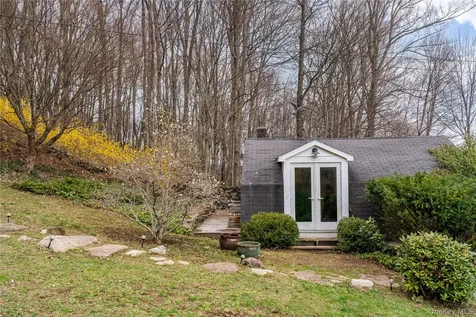 30 Wilcox Road Verbank NY 12585