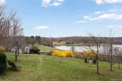 30 Wilcox Road Verbank NY 12585