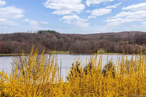 30 Wilcox Road Verbank NY 12585