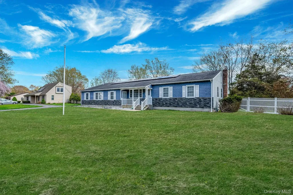 1 Whitman Drive Medford NY 11763