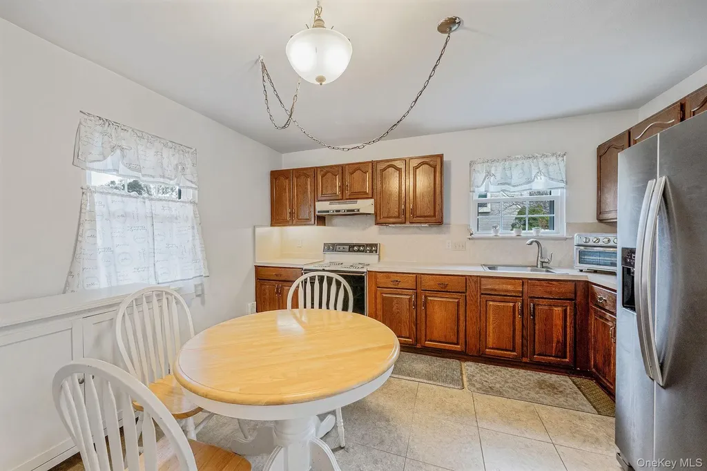 1 Whitman Drive Medford NY 11763