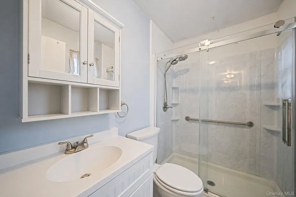 1 Whitman Drive Medford NY 11763
