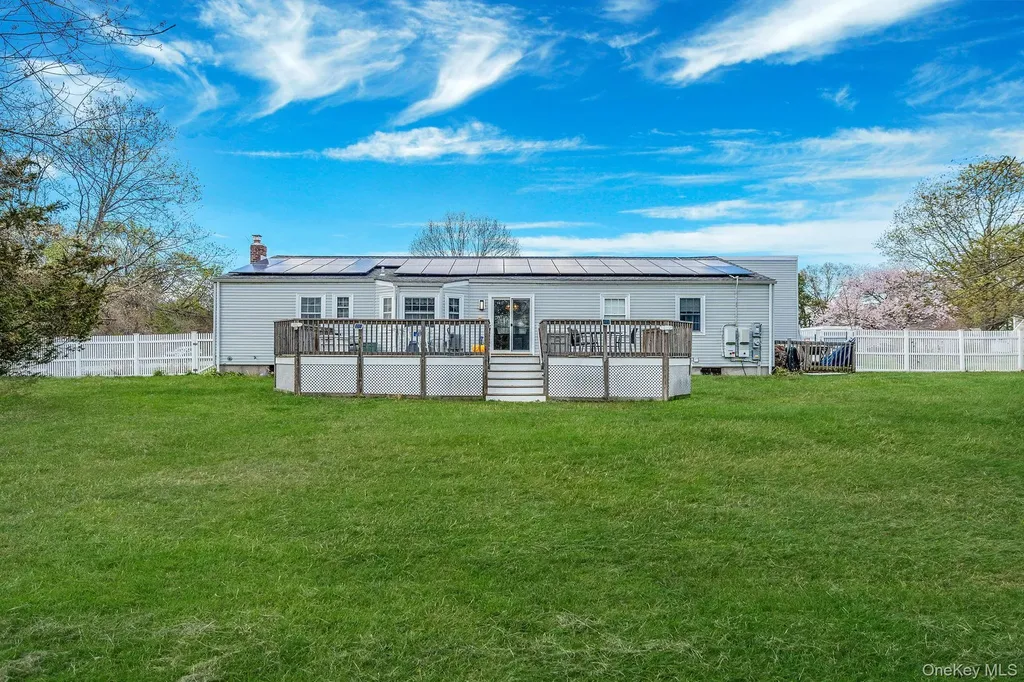 1 Whitman Drive Medford NY 11763