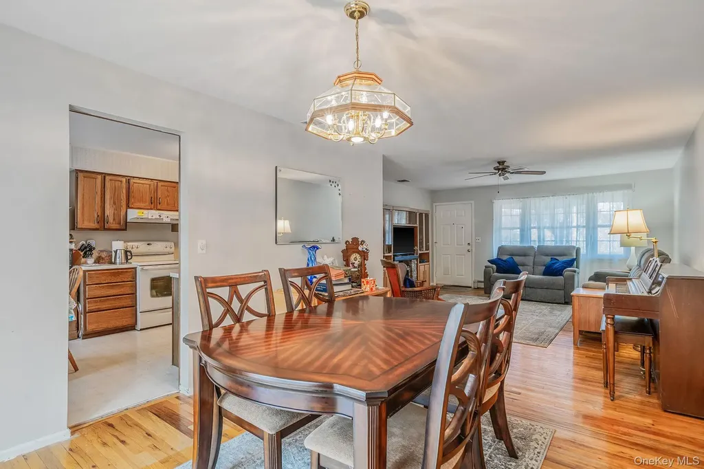 1 Whitman Drive Medford NY 11763
