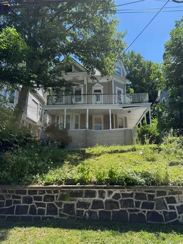 512 Warburton Avenue Yonkers NY 10701