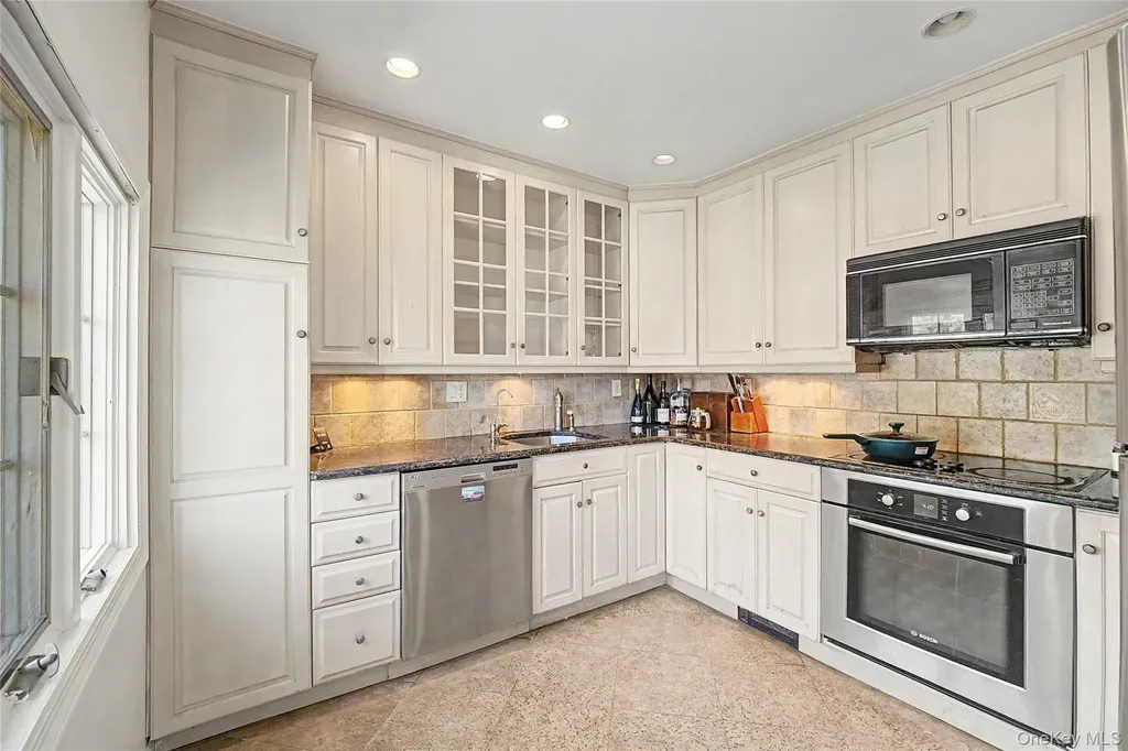 49 Beatrice Avenue Syosset NY 11791