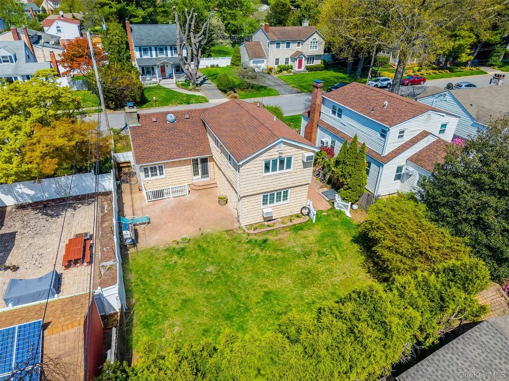 49 Beatrice Avenue Syosset NY 11791