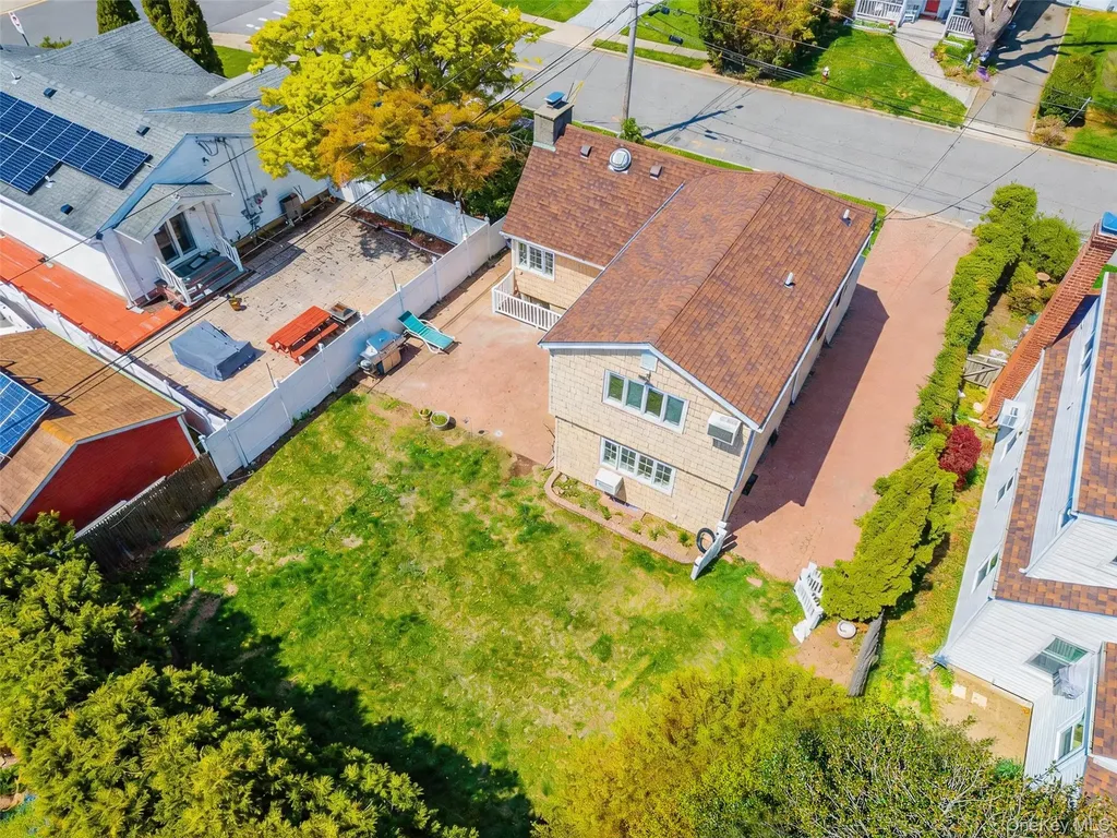 49 Beatrice Avenue Syosset NY 11791