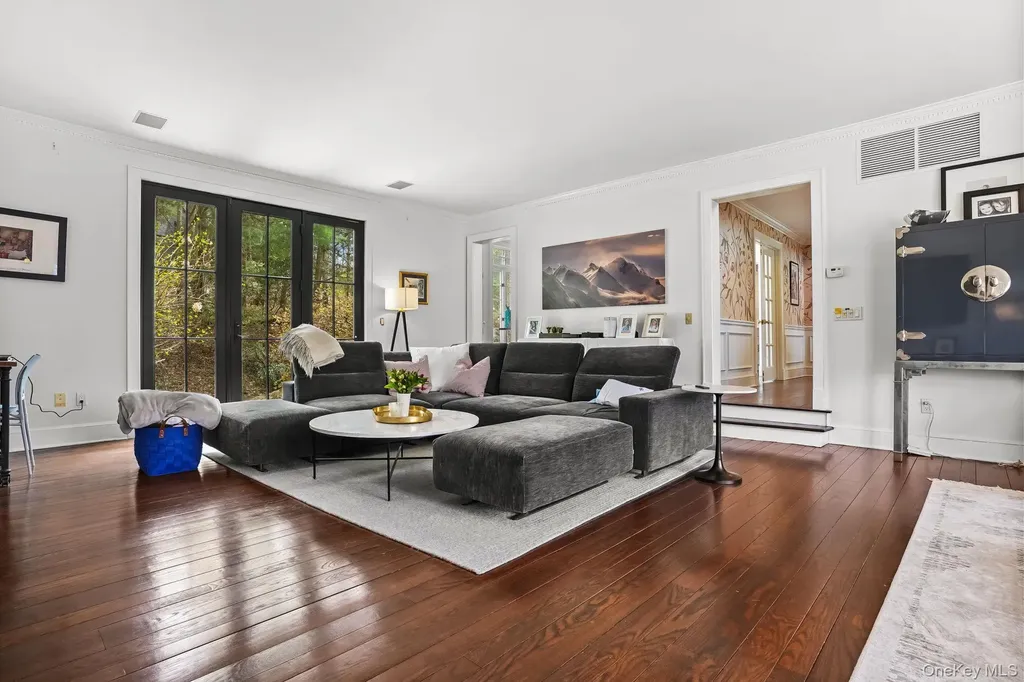 17 Spyrock Road Pound Ridge NY 10576