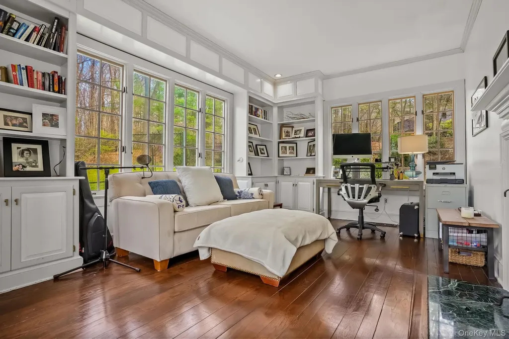 17 Spyrock Road Pound Ridge NY 10576