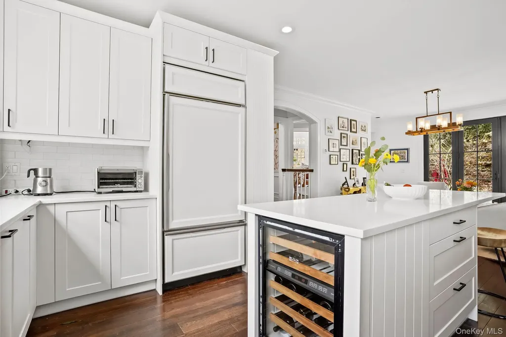17 Spyrock Road Pound Ridge NY 10576