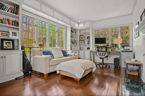 17 Spyrock Road Pound Ridge NY 10576