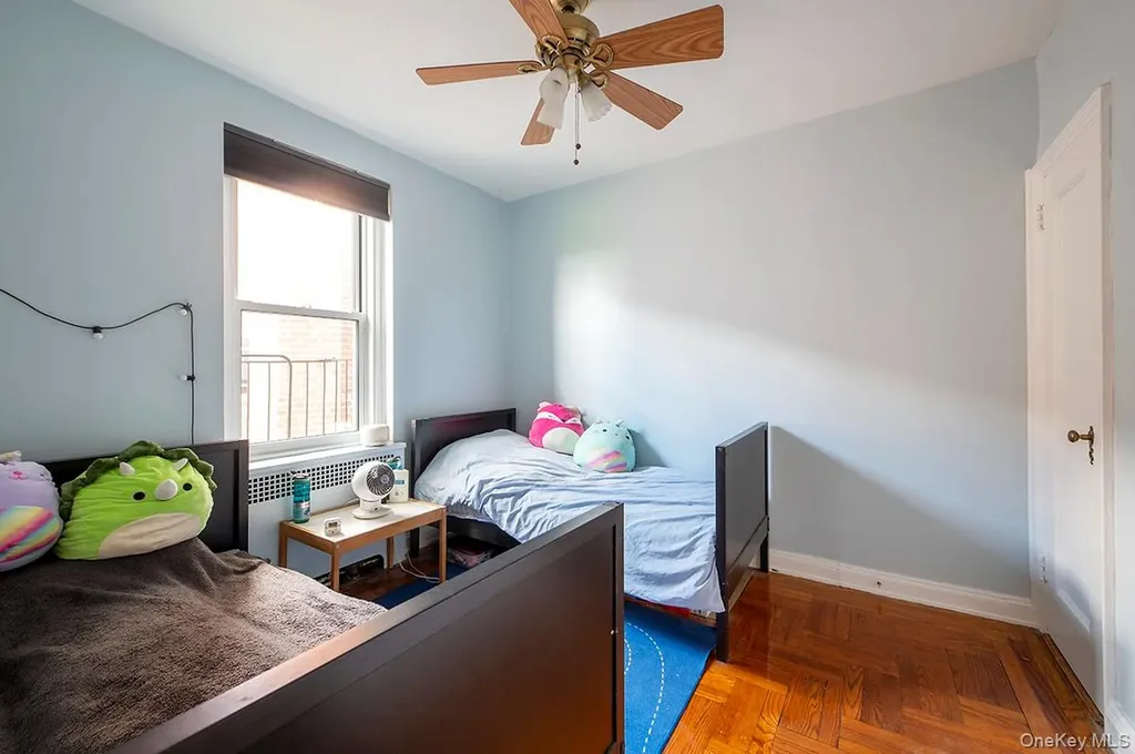 72-15 37th Avenue Jackson Heights NY 11372