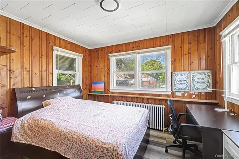6 Littleworth Lane Sea Cliff NY 11579