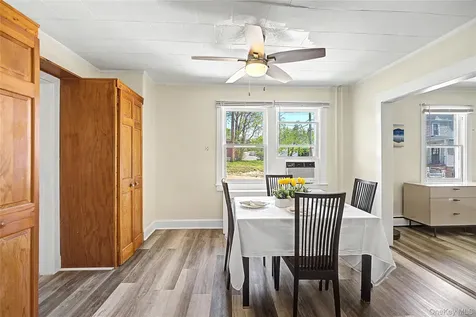 6 Littleworth Lane Sea Cliff NY 11579