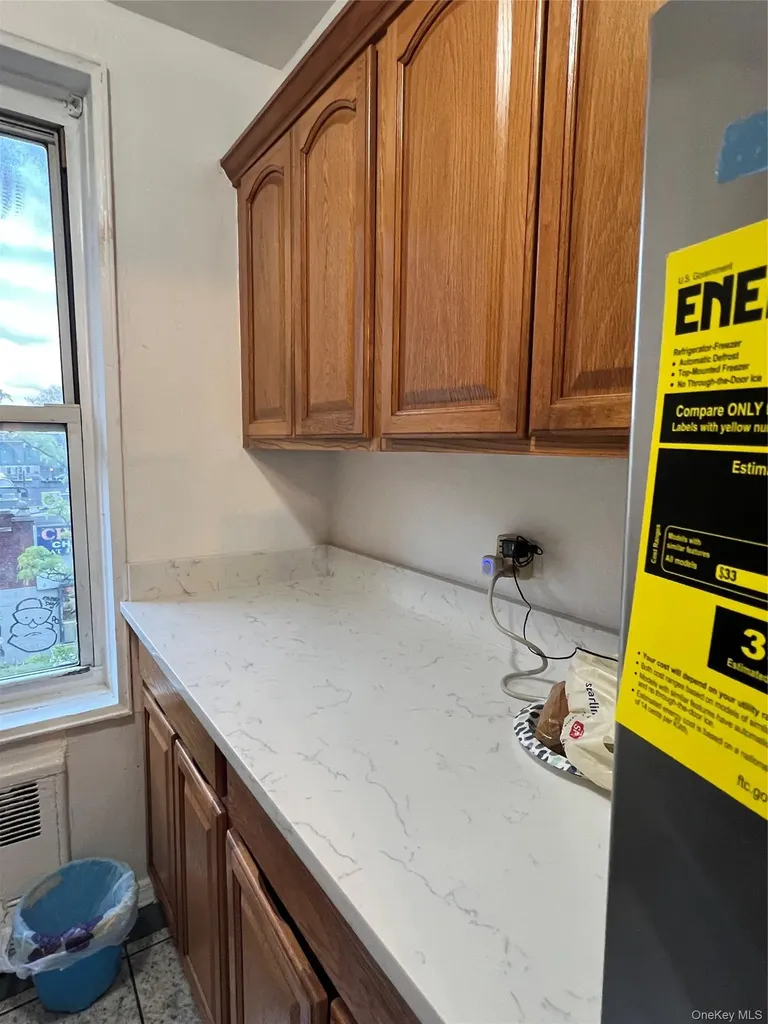 1332 Metropolitan Avenue Bronx NY 10462