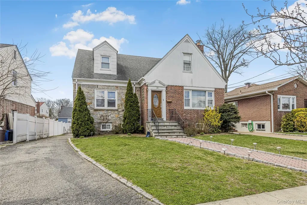 38 Borcher Avenue Yonkers NY 10704