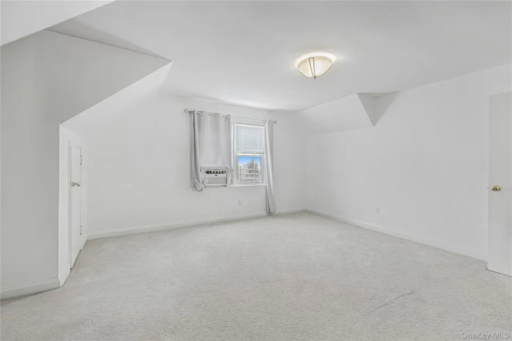 38 Borcher Avenue Yonkers NY 10704