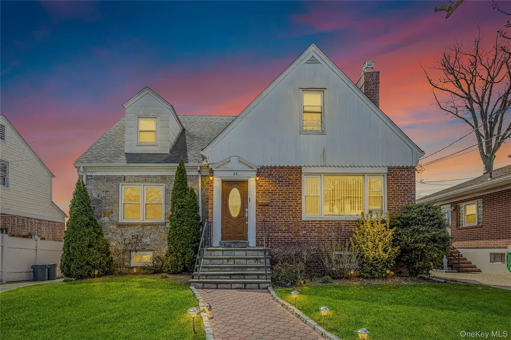 38 Borcher Avenue Yonkers NY 10704
