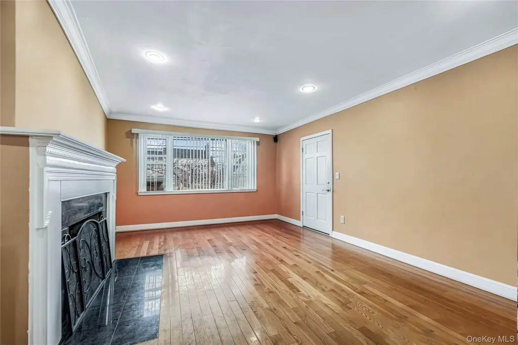 38 Borcher Avenue Yonkers NY 10704