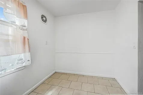38 Borcher Avenue Yonkers NY 10704