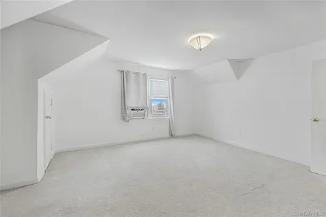 38 Borcher Avenue Yonkers NY 10704