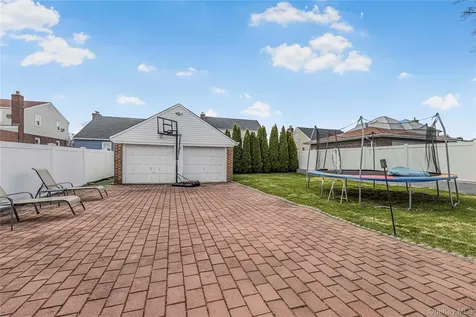 38 Borcher Avenue Yonkers NY 10704