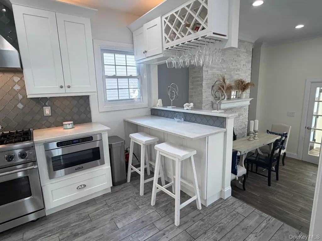 326 E Walnut Street Long Beach NY 11561