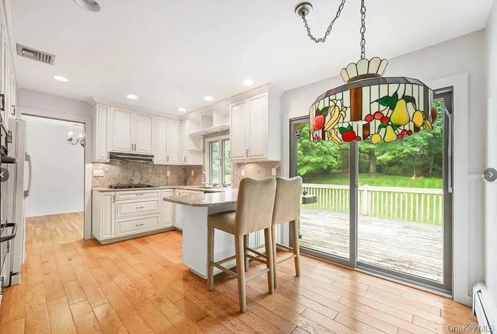 28 Peter Bush Drive Monroe NY 10950