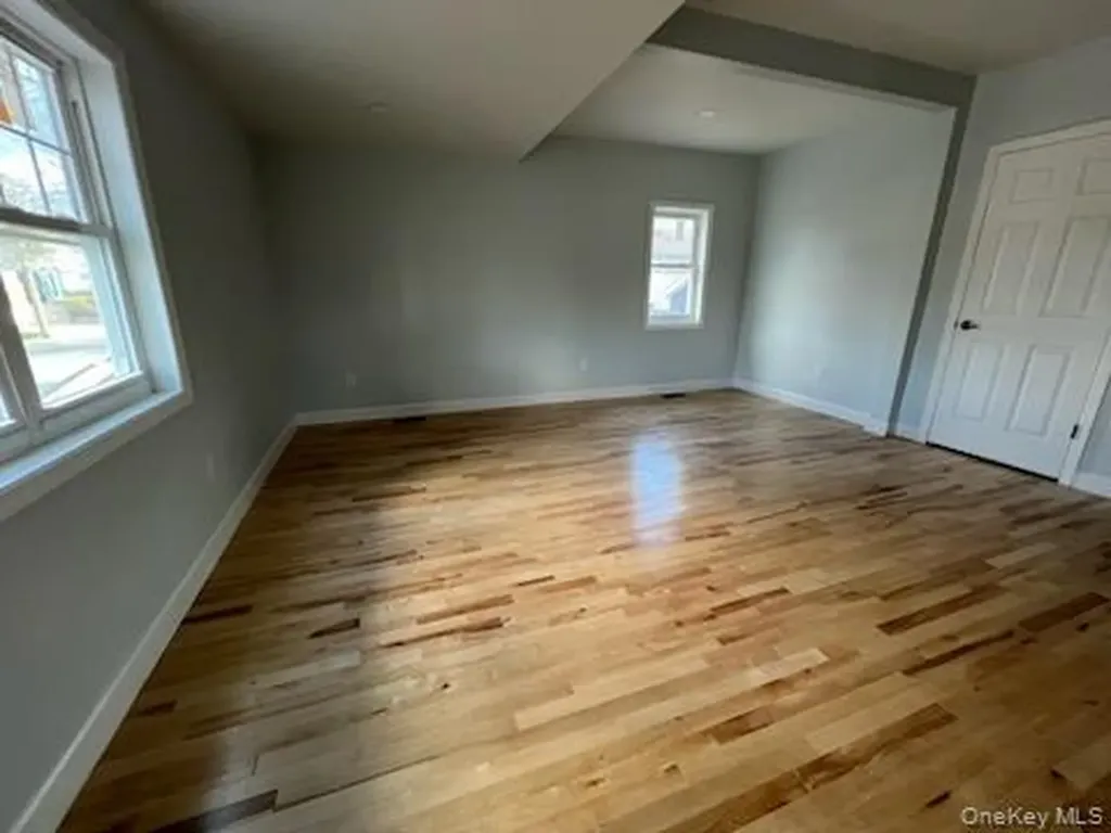 21 Randall Avenue Lynbrook NY 11563