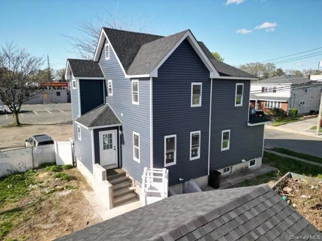 21 Randall Avenue Lynbrook NY 11563