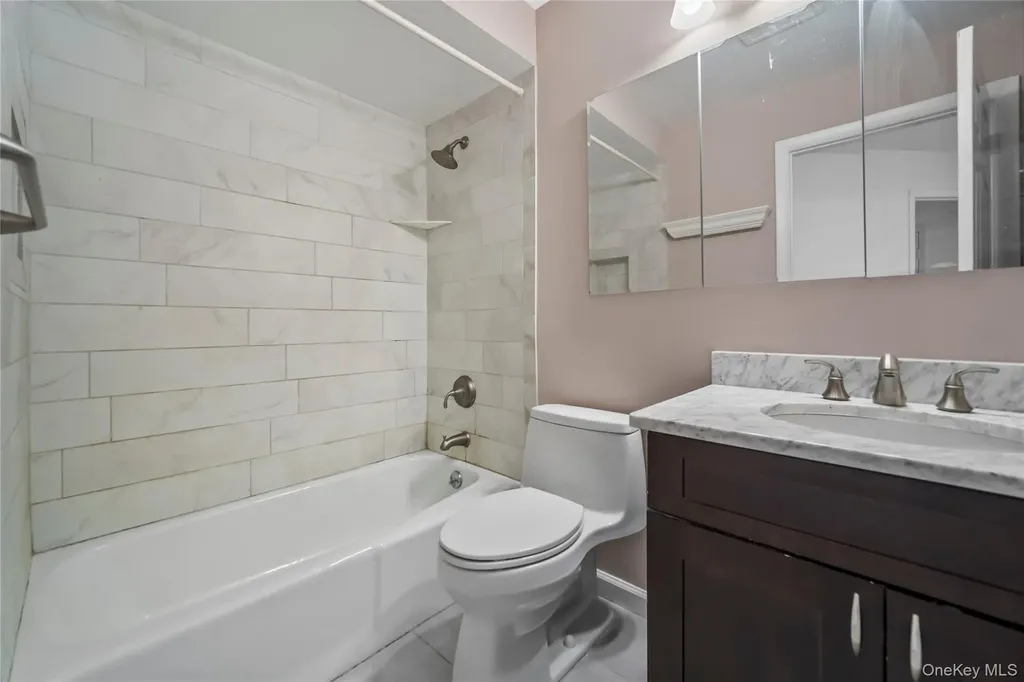 24 Carhart Avenue White Plains NY 10605