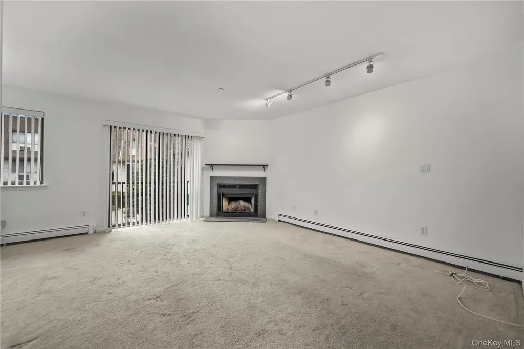 24 Carhart Avenue White Plains NY 10605