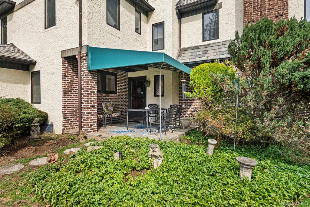 44 Fenimore Road New Rochelle NY 10804