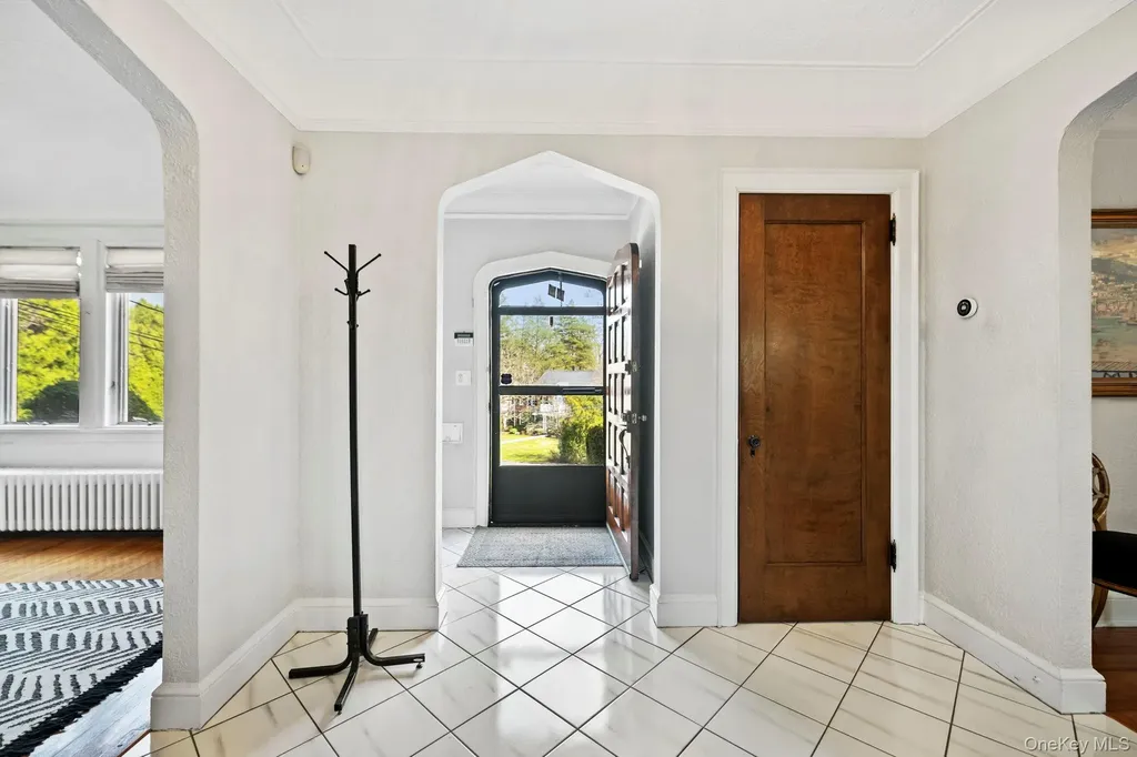 44 Fenimore Road New Rochelle NY 10804