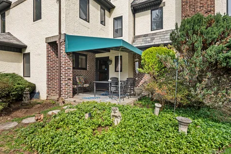 44 Fenimore Road New Rochelle NY 10804