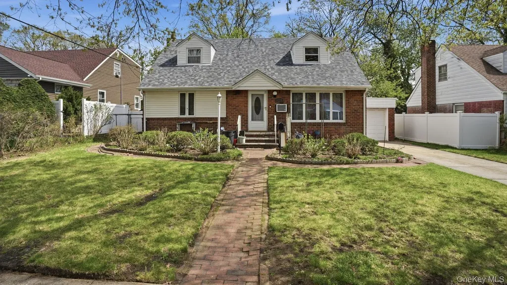 1608 Arkansas Drive Valley Stream NY 11580