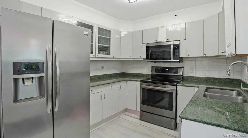 1608 Arkansas Drive Valley Stream NY 11580