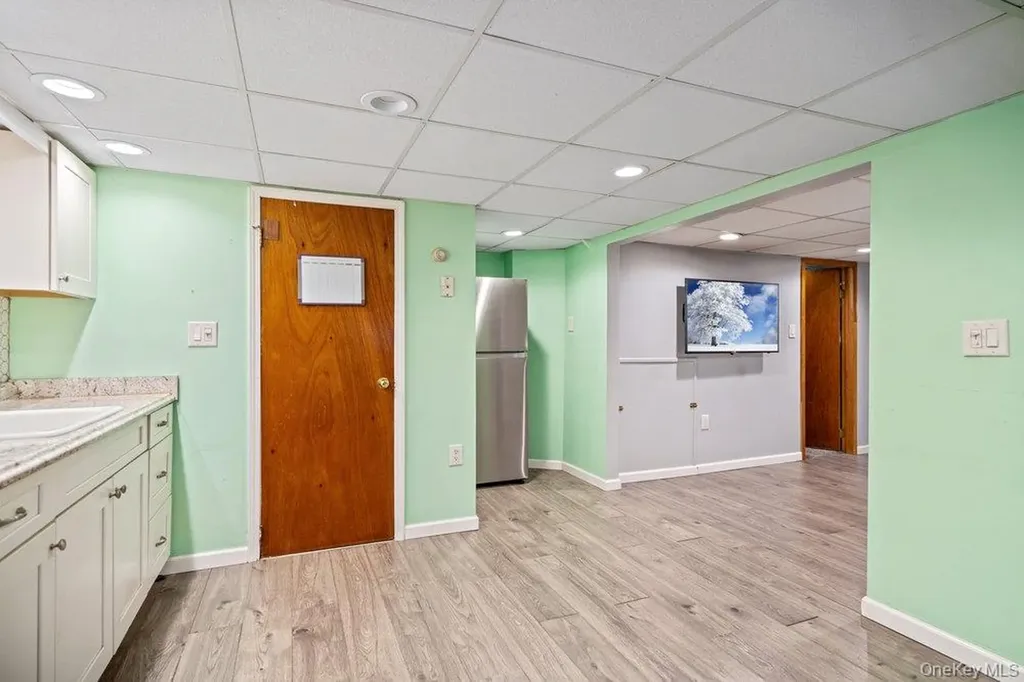 1300 Oak Avenue West Islip NY 11795