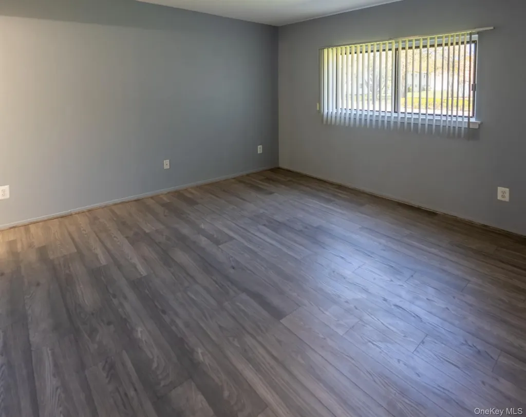 115 Pointe Circle S Coram NY 11727