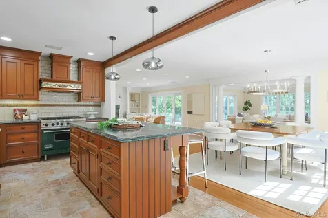 8 N Lake Road Armonk NY 10504